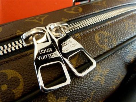 does louis vuitton have lifetime warranty|louis vuitton zipper replacement.